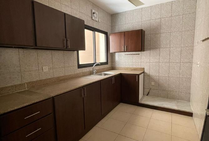 52012698 - Property Image 2