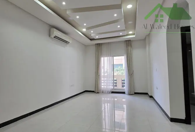 1001908 - Property Image 2