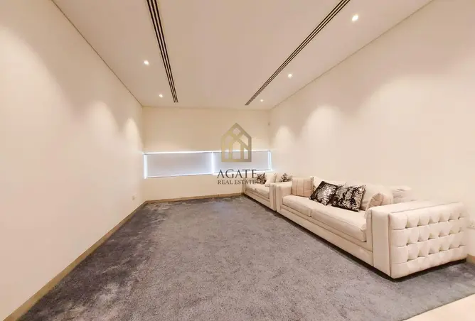 53710083 - Property Image 3