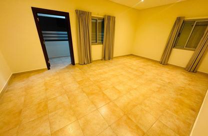 Apartment - 3 Bedrooms - 3 Bathrooms for rent in Al Burhama - Manama - Capital Governorate Apartment - 3 Bedrooms - 3 Bathrooms for rent in Al Burhama - Manama - Capital Governorate