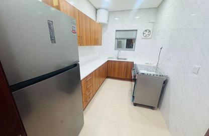 Apartment - 3 Bedrooms - 3 Bathrooms for rent in Al Burhama - Manama - Capital Governorate