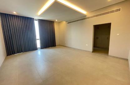 Villa - 4 Bedrooms - 5 Bathrooms for rent in Salmaniya - Manama - Capital Governorate Villa - 4 Bedrooms - 5 Bathrooms for rent in Salmaniya - Manama - Capital Governorate