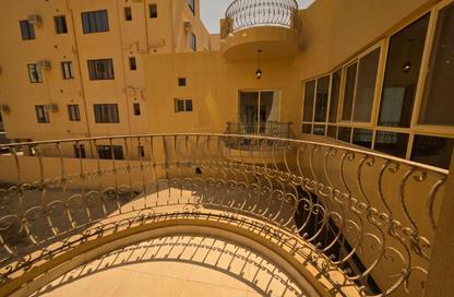 Villa - 5 - 7 for rent in Saar - Northern Governorate