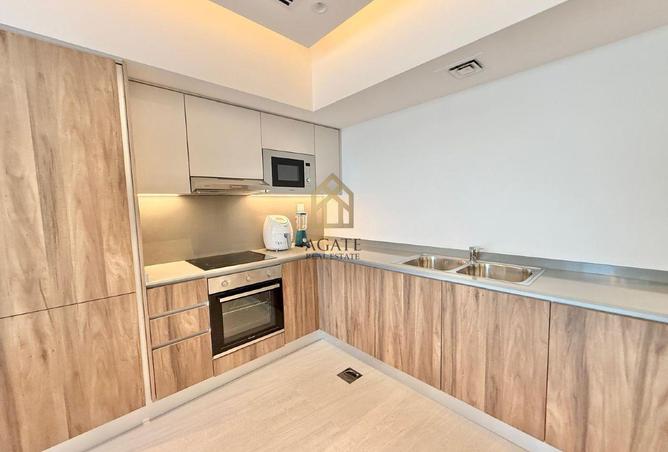 57010847 - Property Image 2