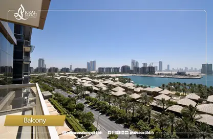 Apartment - 3 Bedrooms - 5 Bathrooms for rent in Reef Island - Capital Governorate