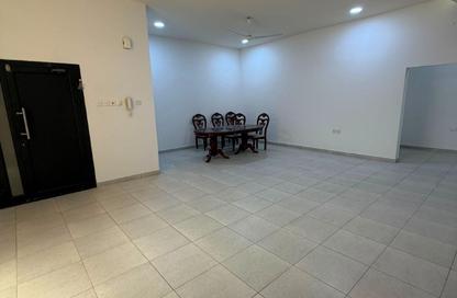 Apartment - 3 Bedrooms - 3 Bathrooms for rent in Jeblat Hebshi - Northern Governorate Apartment - 3 Bedrooms - 3 Bathrooms for rent in Jeblat Hebshi - Northern Governorate