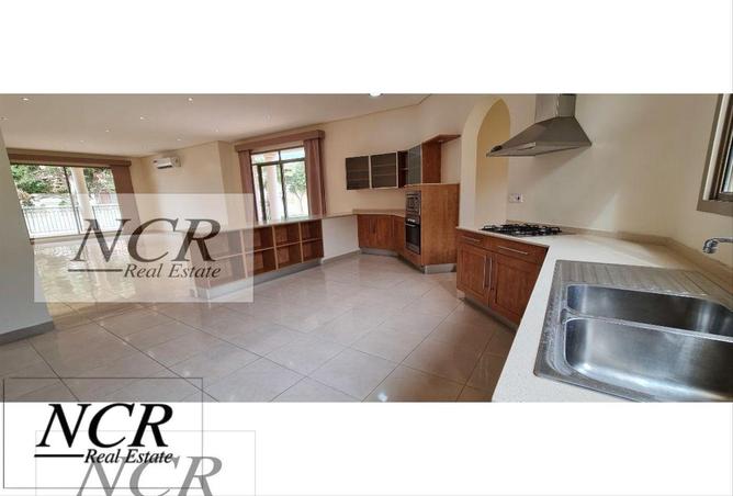 53322422 - Property Image 2