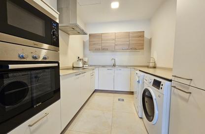 Apartment - 2 - 2 for rent in Al Juffair - Capital Governorate