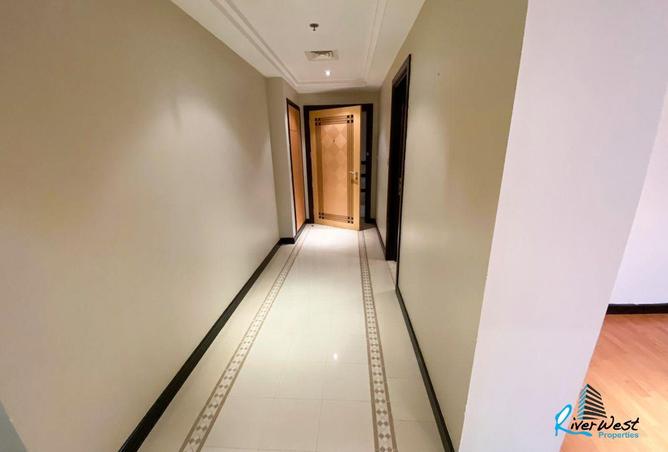 996377 - Property Image 2