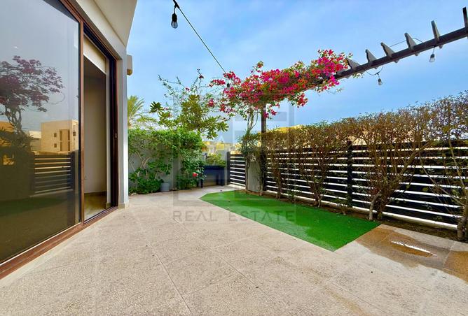 997384 - Property Main Image