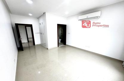Apartment - 3 Bedrooms - 2 Bathrooms for rent in Janabiya - Northern Governorate