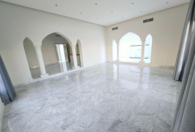 54942389 - صورة العقار 2