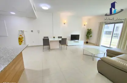 Apartment - 2 Bedrooms - 2 Bathrooms for rent in Al Juffair - Capital Governorate