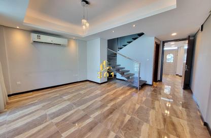 Apartment - 2 Bedrooms - 3 Bathrooms for rent in Janabiya - Northern Governorate