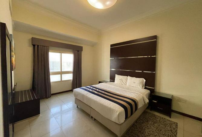 998385 - Property Image 3