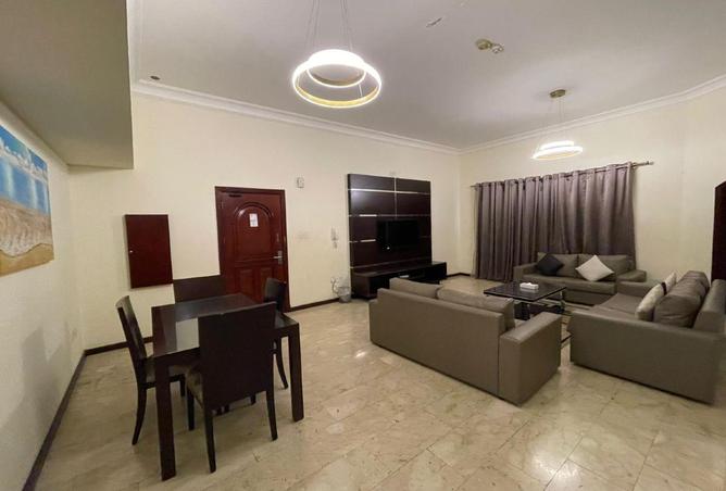 998385 - Property Main Image