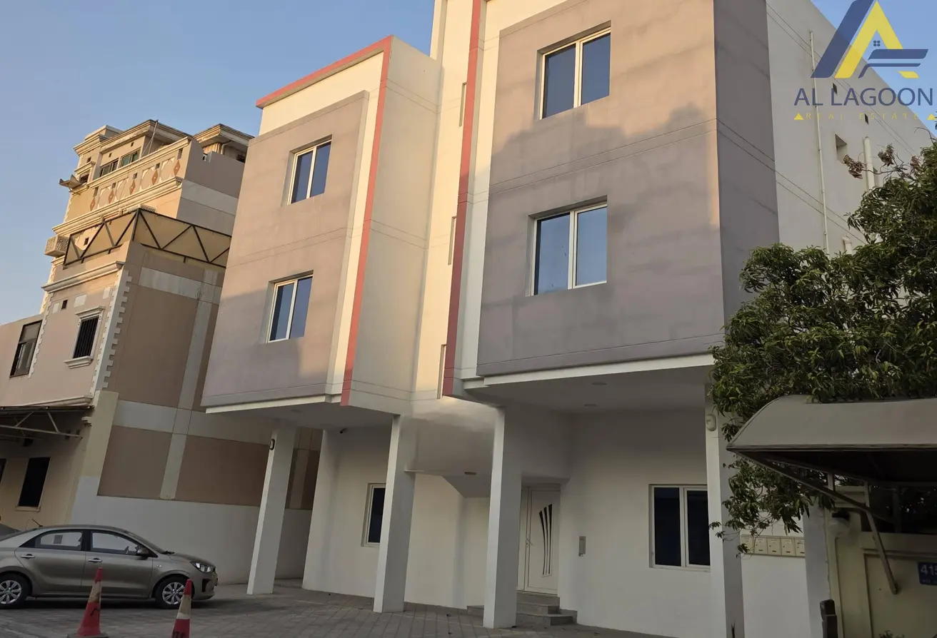 53433428 - Property Main Image