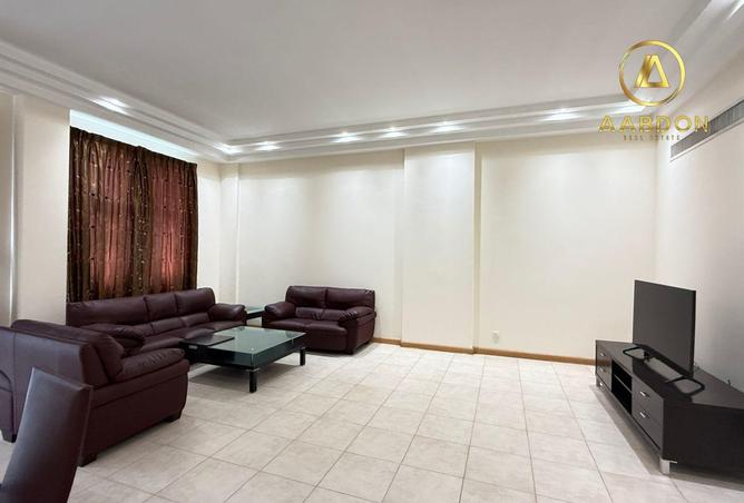 52804375 - صورة العقار 2