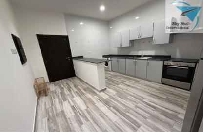 Apartment - 2 Bedrooms - 2 Bathrooms for rent in Al Juffair - Capital Governorate