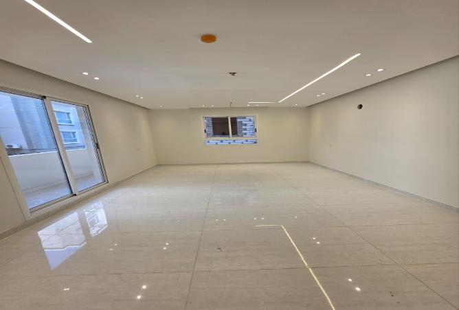 993555 - Property Image 3