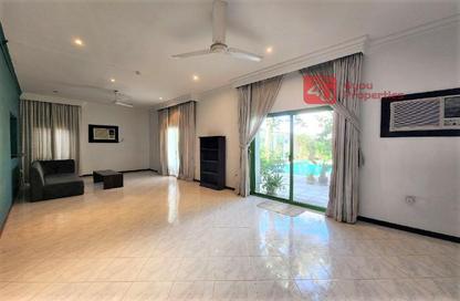 Apartment - 2 Bedrooms - 2 Bathrooms for rent in Zinj - Manama - Capital Governorate