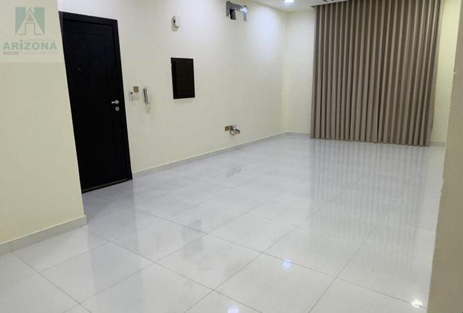 995697 - Property Main Image