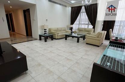 Apartment - 3 - 3 for rent in Al Juffair - Capital Governorate