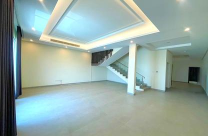 Villa - Studio - 4 Bathrooms for rent in Salmaniya - Manama - Capital Governorate