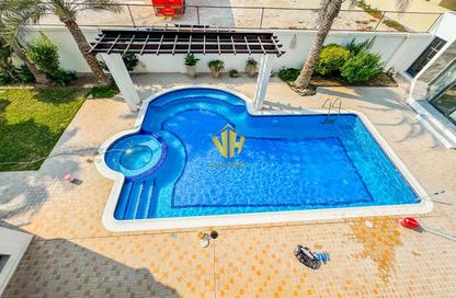 Villa - 4 Bedrooms - 2 Bathrooms for rent in Janabiya - Northern Governorate