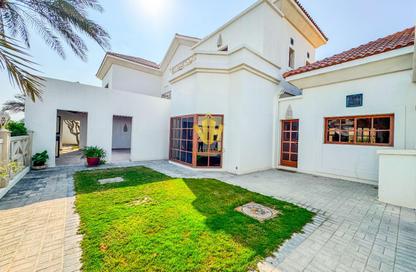 Villa - 4 Bedrooms - 2 Bathrooms for rent in Janabiya - Northern Governorate