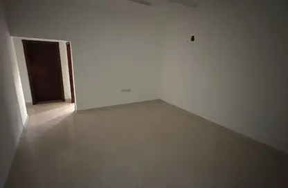 Apartment - 3 Bedrooms - 2 Bathrooms for rent in Sadad - Northern Governorate