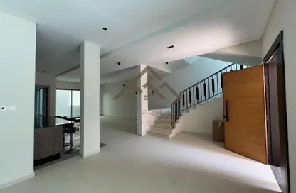 فيلا - 4 غرف نوم - 4 حمامات للبيع في ديار المحرق - المحرق فيلا - 4 غرف نوم - 4 حمامات للبيع في ديار المحرق - المحرق