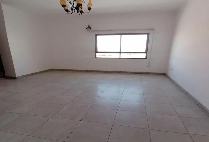 52328837 - صورة العقار 2