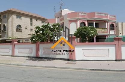 Villa - 6 Bedrooms - 5 Bathrooms for sale in Hamad Town - Northern Governorate
