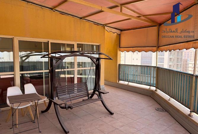 988518 - Property Image 2