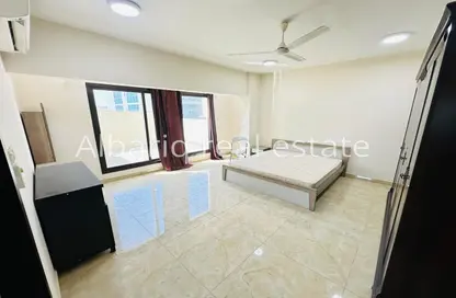 Apartment - 2 Bedrooms - 2 Bathrooms for rent in Sanad - Central Governorate