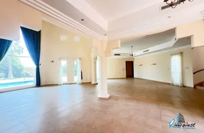 فيلا - 4 غرف نوم - 5 حمامات للايجار في الجسرة - المحافظة الشمالية