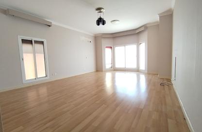 Villa - 3 Bedrooms - 3 Bathrooms for rent in Hidd - Muharraq Governorate