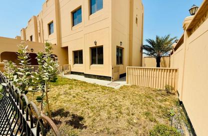 Villa - 4 Bedrooms - 5 Bathrooms for rent in Janabiya - Northern Governorate