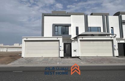 Villa - 4 Bedrooms - 5 Bathrooms for sale in Saar - Northern Governorate