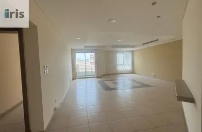 مكتب - 3 غرف نوم - 2 حمامات للايجار في بو غزال - المنامة - محافظة العاصمة