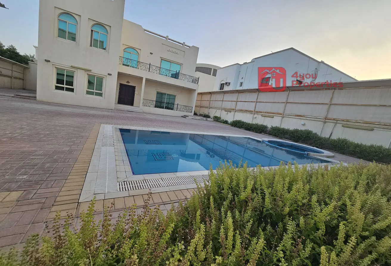 55951184 - Property Main Image