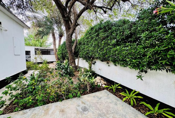 52116755 - Property Image 2