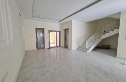 Villa - 5 Bedrooms - 6 Bathrooms for sale in Busaiteen - Muharraq Governorate