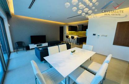 Apartment - 2 Bedrooms - 3 Bathrooms for rent in Reef Island - Capital Governorate