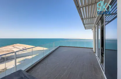 Apartment - 1 Bedroom - 2 Bathrooms for sale in Seef - Capital Governorate