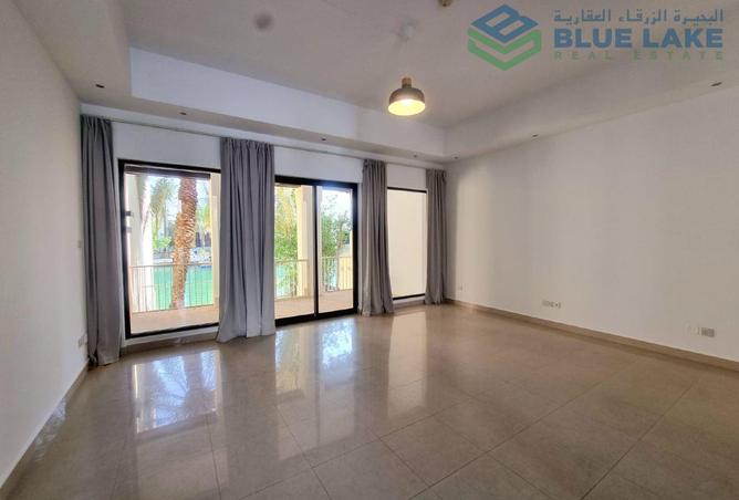 992720 - Property Image 2