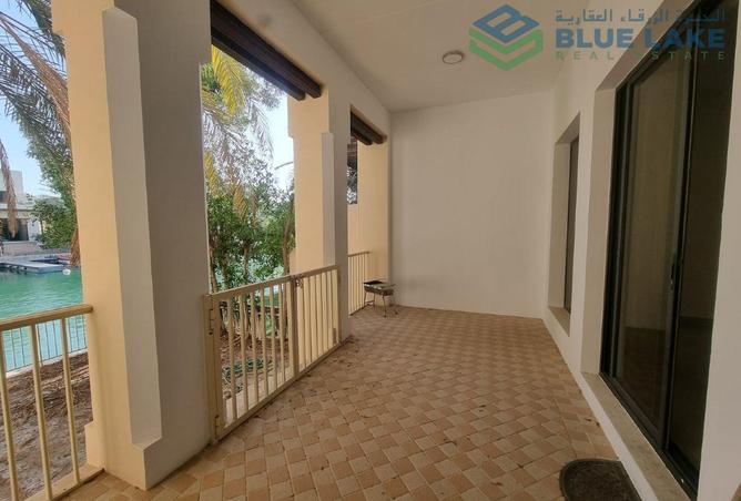 992720 - Property Image 3