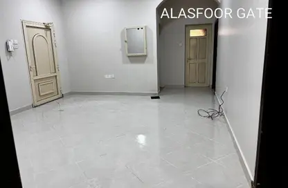 شقة - 3 غرف نوم - 2 حمامات للايجار في سار - المحافظة الشمالية