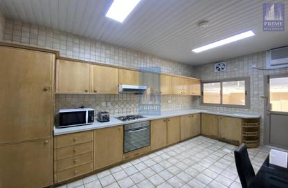 Villa - 3 Bedrooms - 4 Bathrooms for rent in Al Juffair - Capital Governorate